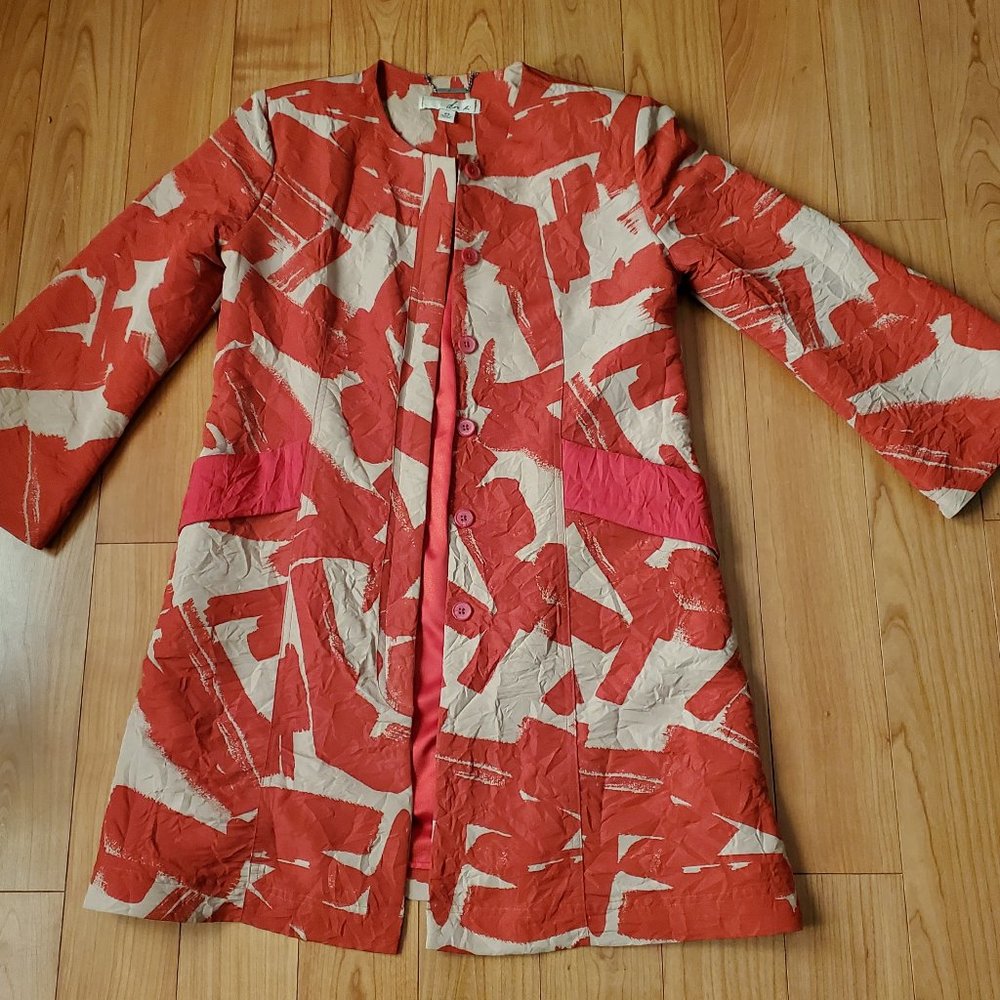 Impulse size XS orange and beige coat